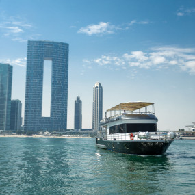 Photo from Superyacht Sunset Cruise in Dubai: Gallery Photo 3r5r75