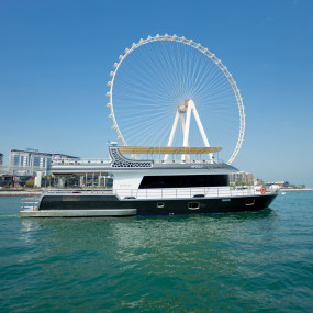 Photo from Superyacht Sunset Cruise in Dubai: Gallery Photo 35djpm