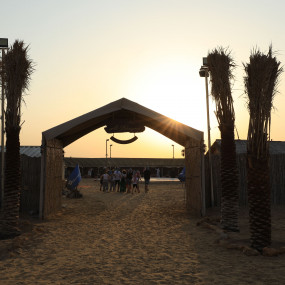 Premium Red Dunes Safari with Camel Ride & 3 Cuisines at Al Khayma Camp in Dubai: Gallery Photo 34kqky