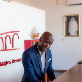 Day Pass at Al Majles Resort with Lunch/Dinner in Doha: Gallery Photo 3y54er