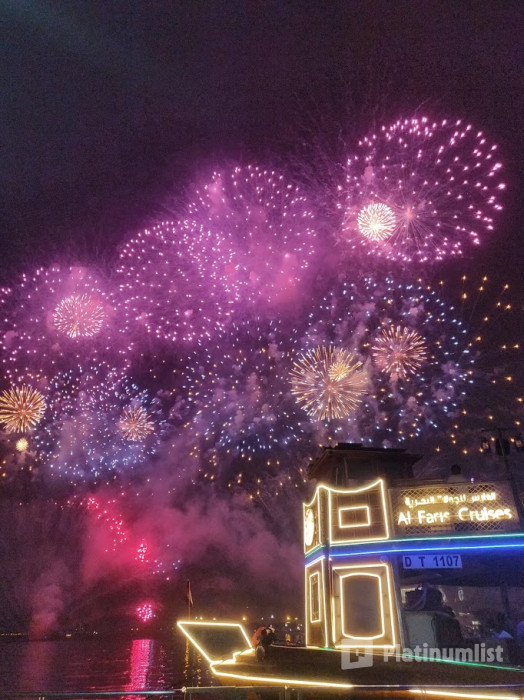 Luxury Canal Dhow Cruise with La Perle Show in Dubai: Gallery Photo 3peorx