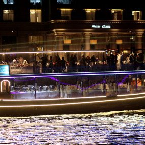 Luxury Canal Dhow Cruise with La Perle Show in Dubai: Gallery Photo 3x8967