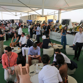 Photo from F1 Legend Paddock Club – Abu Dhabi F1 Experiences Hospitality in أبوظبي: Gallery Photo 3xgw1z