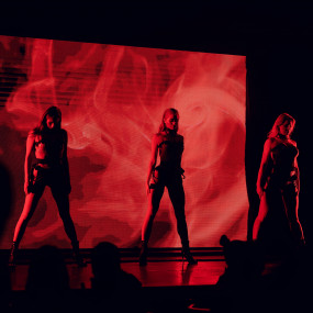 Photo from Billionaire Dubai The Ultimate Dinner Show Experience in Dubai: Gallery Photo 3x81x8