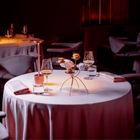 IMAGINARY ART Show in KRASOTA Restaurant in Dubai: Gallery Photo 3jkp2w