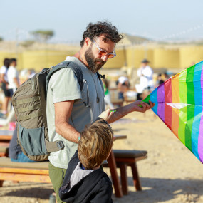 Photo from مهرجان طعام "لحم وجبال" في منتزه جبل حفيت الصحراوي، العين in العين: Gallery Photo 3r51y5