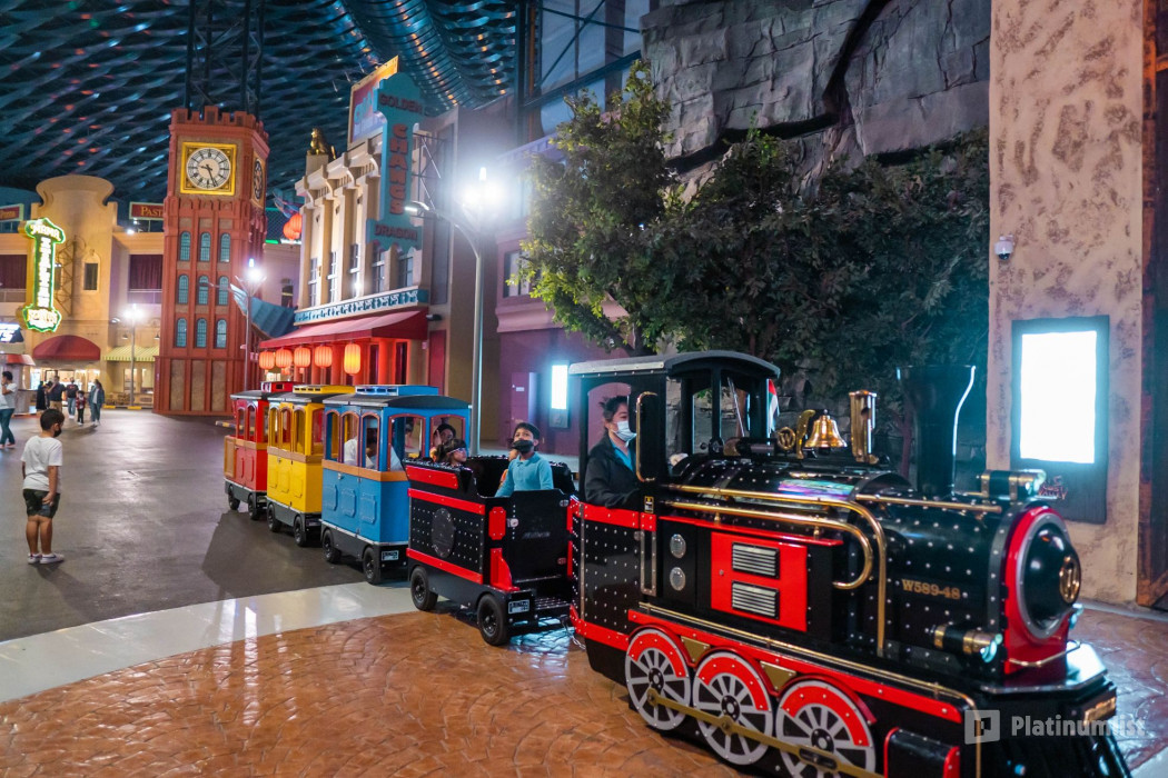 IMG Worlds of Adventure in Dubai: Gallery Photo 3jk72w