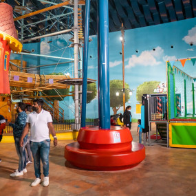 Photo from IMG Worlds of Adventure in Dubai: Gallery Photo z7yg2g