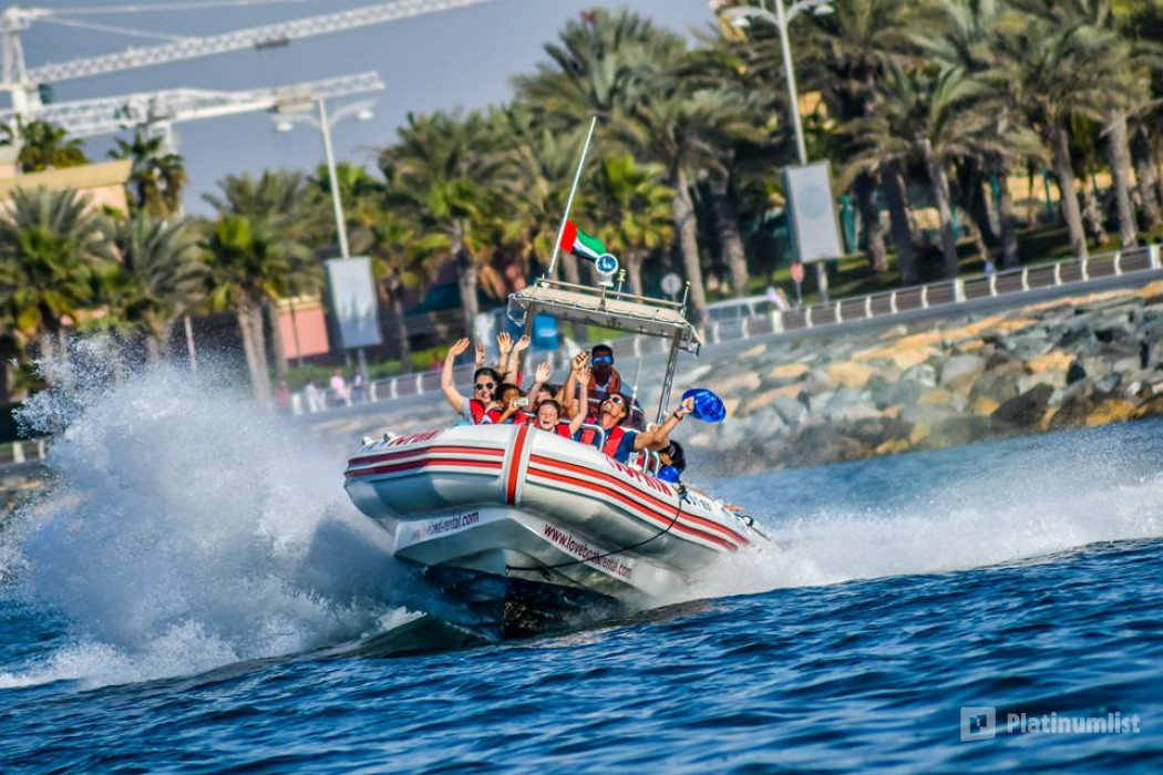 Love Boats in Dubai in Dubai: Gallery Photo 3jk79v