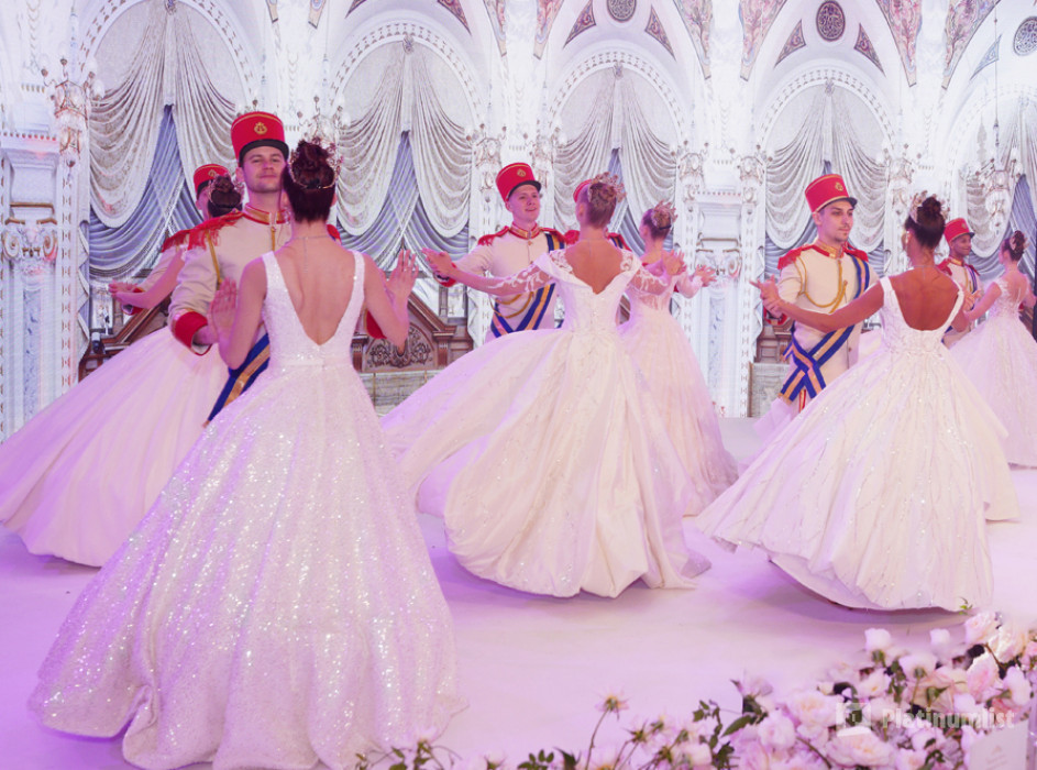 The Grand Ball of Monte-Carlo / The Princely World Gala in Dubai in Dubai : Galerie de photos 3jk7qv