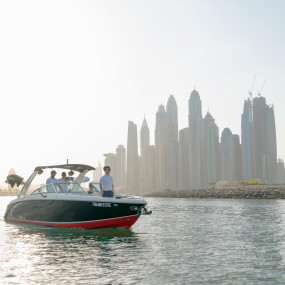 Dubai Private Yacht Tour in Dubai: Gallery Photo 34k7ob Dubai Private Yacht Tour in Dubai: Gallery Photo 34k7ob