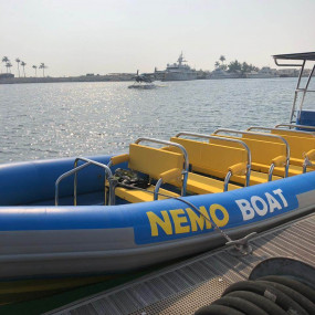 3jk16j استديو الصور :دبي في جولات القارب السريع في دبي