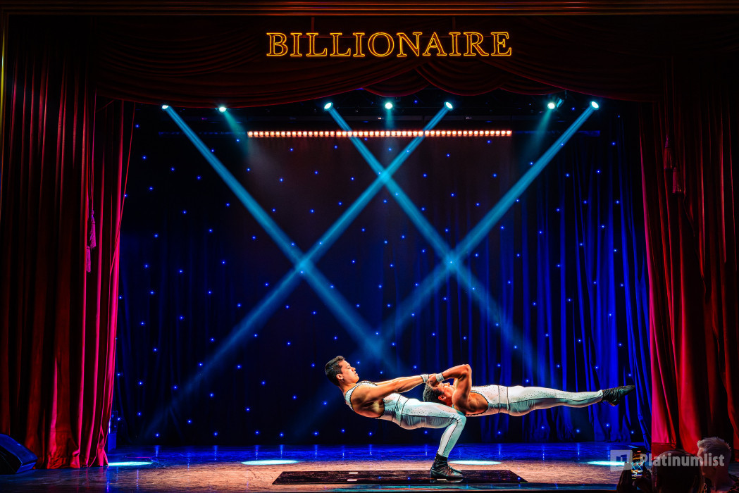 Billionaire Dubai the Ultimate Dinner Show Experience in Dubai: Gallery Photo z7y74k