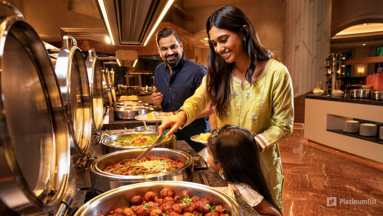 Kaleidoscope Dinner Buffet at Atlantis the Palm in Dubai: Gallery Photo 34kb4y