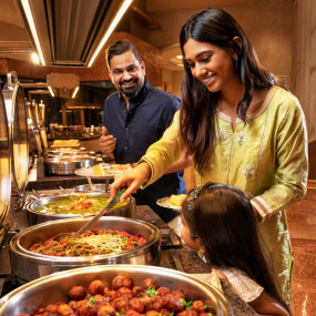 Kaleidoscope Dinner Buffet at Atlantis the Palm in Dubai: Gallery Photo 34kb4y