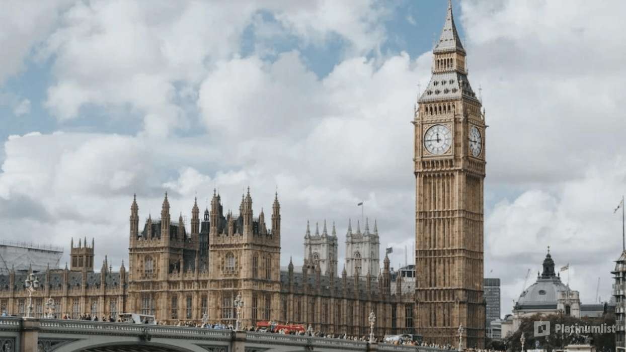 Visit The Houses of Parliament & 3 Hour Westminster Walking Tour in London: Gallery Photo 3b8rb5 Visit The Houses of Parliament & 3 Hour Westminster Walking Tour in London: Gallery Photo 3b8rb5
