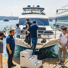 Фотография с Bosphorus Yacht Cruise with Stopover on Asian Side в Стамбул: Галерея фото z7yvdd