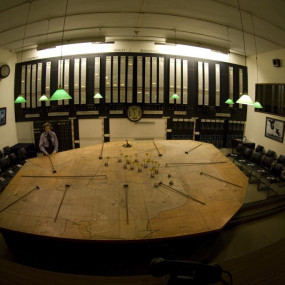 3qb276 استديو الصور :لندن في جولة مشي في وستمنستر وزيارة غرف حرب تشرشل