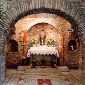 nk590w استديو الصور :إزمير في تخطي الطابور: جولة حول أفضل معالم مدينة أفسس مع وجبة الغداء