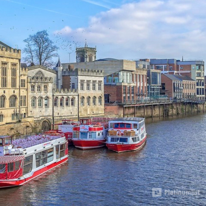 York City Sightseeing Cruise in York: Gallery Photo n6brv9