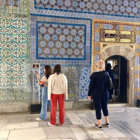 zw5mrb استديو الصور :إسطنبول في جولة موجهة في قصر توبكابي