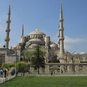 Istanbul: Basilica Cistern, Bosphorus Cruise, Hagia Sophia, Blue Mosque, Grand Bazaar, Guided Tour in Istanbul: Gallery Photo zw5m2b