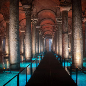 Basilica Cistern Skip-the-Line Entry & Audio Guide in Istanbul: Gallery Photo nk599q