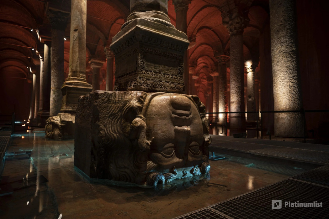 Basilica Cistern Tour and Skip The Line with Guide в Стамбул: Галерея фото n14kkb