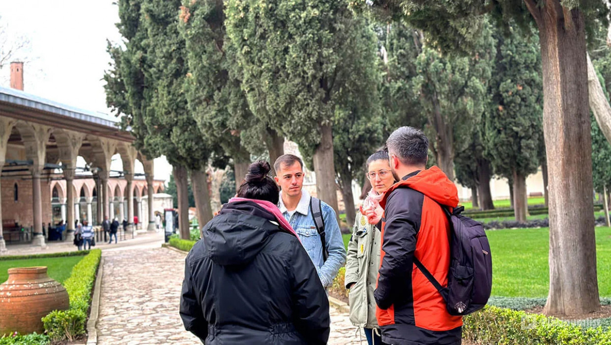 Topkapi Palace & Harem Museum Ticket & Audio Guide in Istanbul: Gallery Photo zw5mme