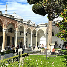 Topkapi Palace & Harem Museum Ticket & Audio Guide in Istanbul: Gallery Photo zm4996