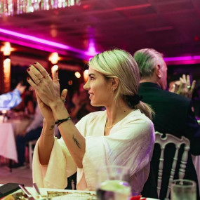 Photo from جولة عشاء فاخرة مع ترفيه على مضيق البوسفور in إسطنبول: Gallery Photo n285w4