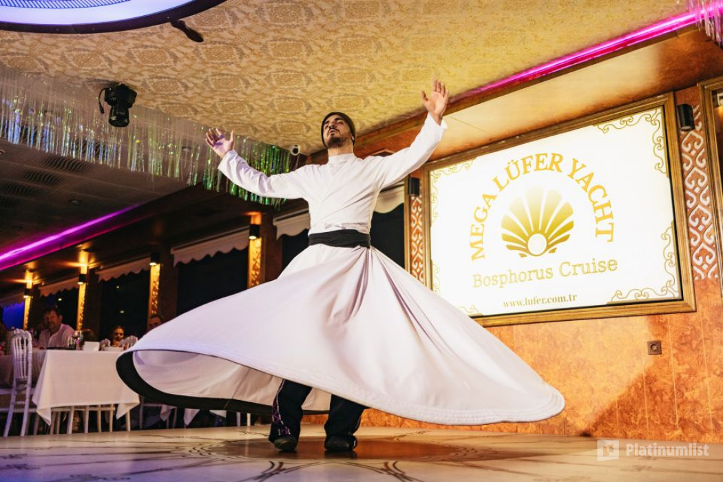 Bosphorus Luxury Dinner Cruise with Entertainment в Стамбул: Галерея фото 3dky2y