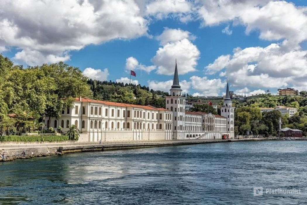 Istanbul Bosphorus Cruise and Spice Bazaar Adventure in Istanbul: Gallery Photo n08ywp