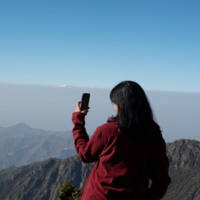 3qb986 استديو الصور :أبها في رحلة استكشافية لجبل السودة