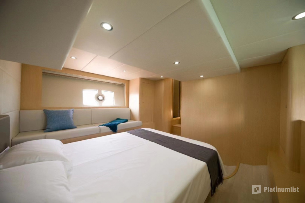 Private Yacht Tour in Ras Al-Khaimah in RAK: Gallery Photo n28w1j