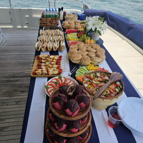 Photo from Private Yacht Tour in Ras Al-Khaimah in RAK: Gallery Photo nk5j70