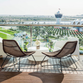 Photo from Trackside Terrace – Abu Dhabi F1 Experiences Hospitality in Abu Dhabi: Gallery Photo 34e1yz