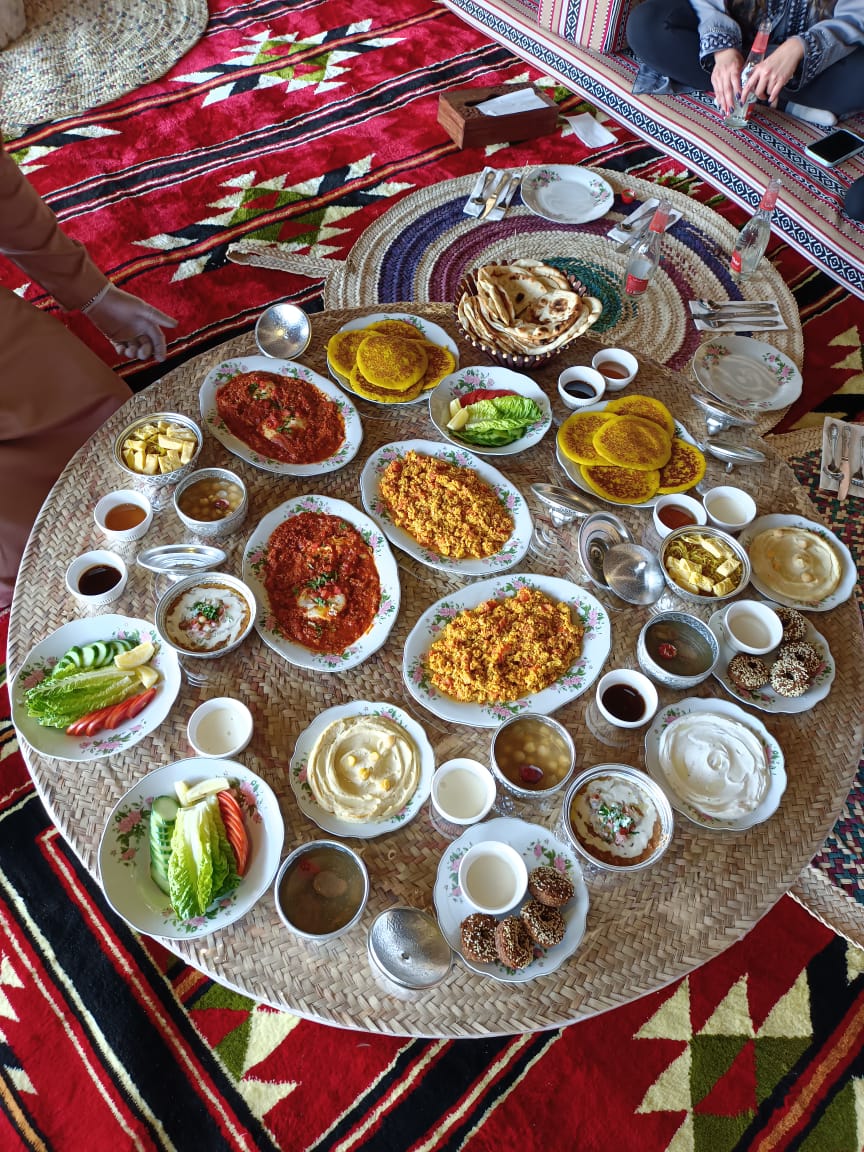 Photo from Dubai: Morning Heritage Safari by Vintage G-Class & Al Marmoom Oasis in Dubai: Gallery Photo 3dkm4e