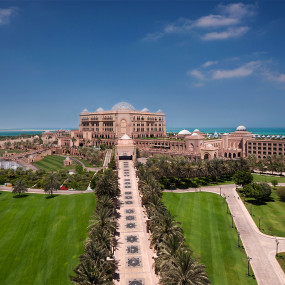 Premium Abu Dhabi Full-Day Sightseeing Tour from Dubai in Dubai: Gallery Photo 3dk8wk