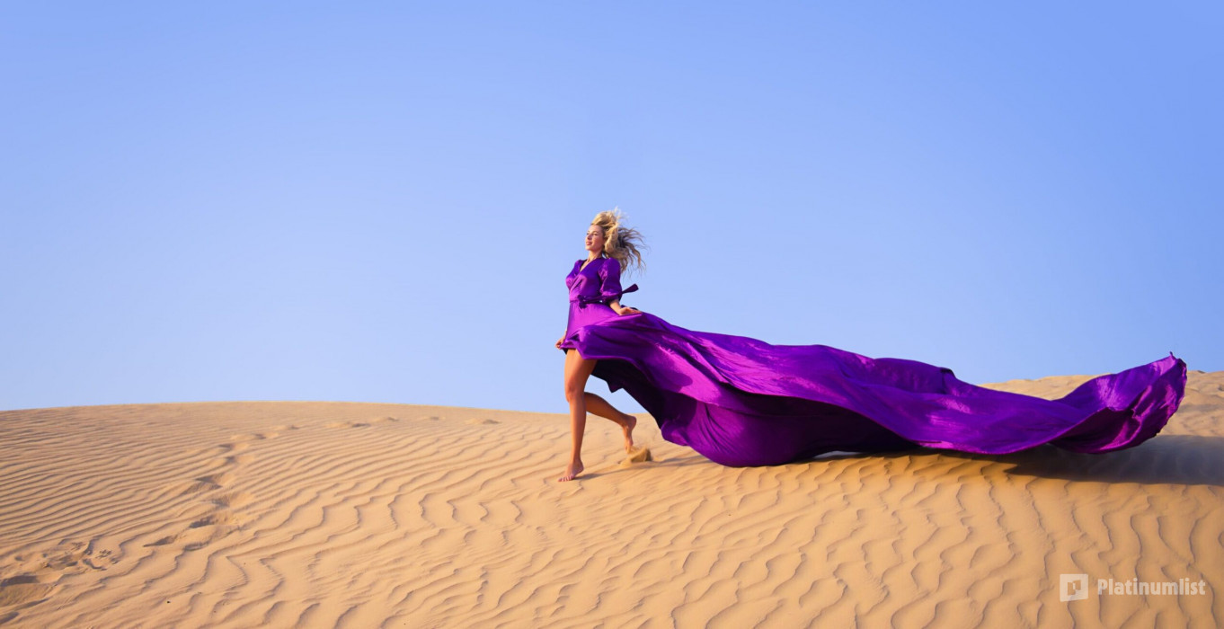 Dubai Desert Flying Dress Videography Tour in Dubai: Gallery Photo z91xgq Dubai Desert Flying Dress Videography Tour in Dubai: Gallery Photo z91xgq