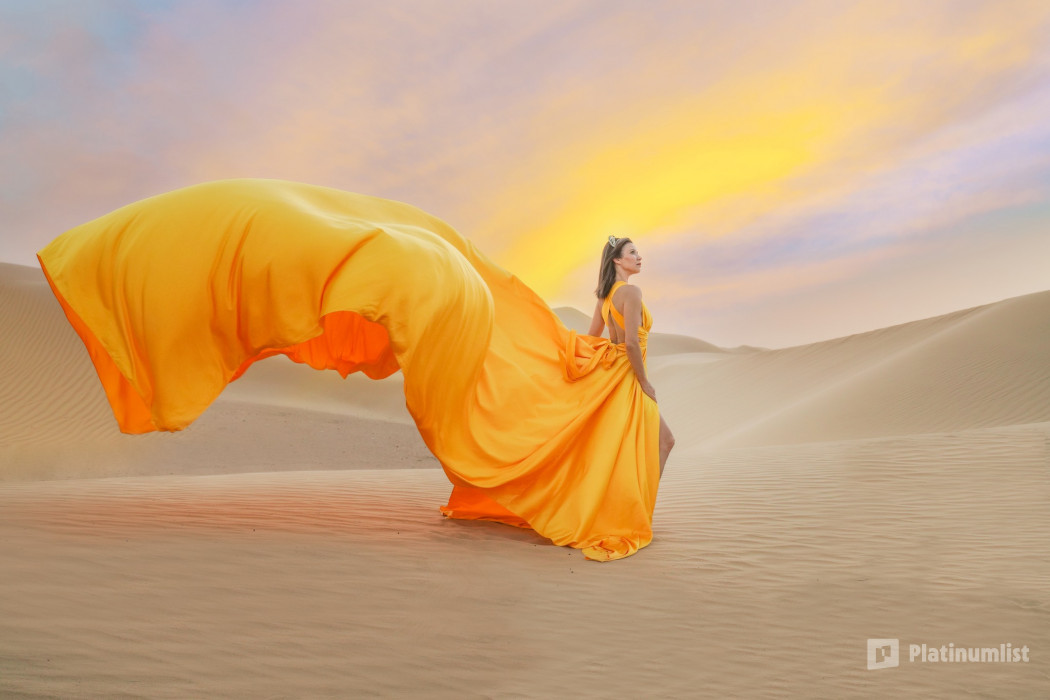 Dubai Desert Flying Dress Videography Tour in Dubai: Gallery Photo n08169 Dubai Desert Flying Dress Videography Tour in Dubai: Gallery Photo n08169