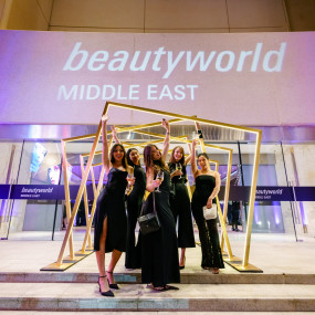 3pe1wx استديو الصور :دبي في Beautyworld Middle East Awards