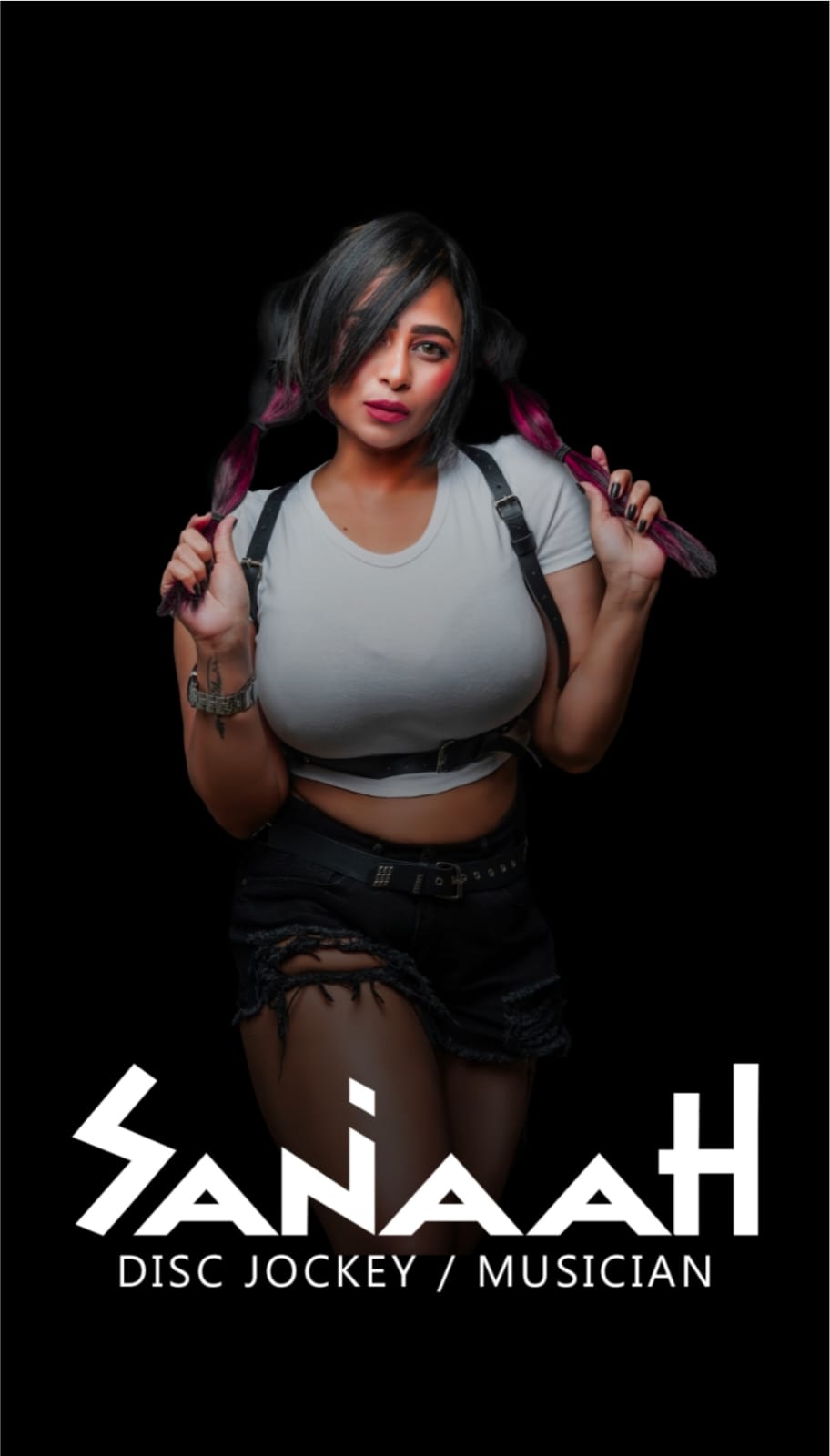 Photo from Shweta Subram (Freedom-Fusion-Fest) with DJ Sanaah & DJ MP & MC Pratika in Muscat in Muscat: Gallery Photo 38vjg1