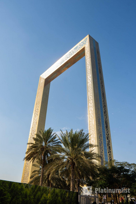 Dubai Frame in Dubai: Gallery Photo z7yo0d