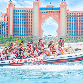 Love Boats in Dubai in Dubai: Gallery Photo 3jkqxj