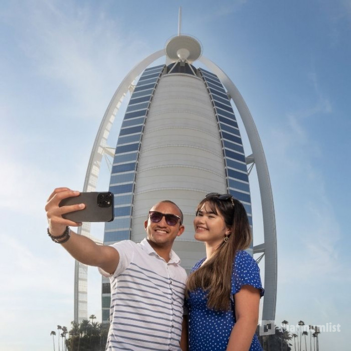 Inside Burj Al Arab Tour Experience in Dubai: Gallery Photo 35dmom