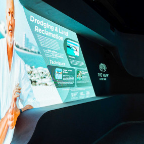 Photo from "ذا فيو" + مشهد شروق الشمس المذهل من أعلى البرج في نخلة جميرا in دبي: Gallery Photo zm4gew