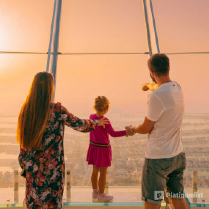 The View at The Palm - Fast Track + Next Level - Prime Hours in Dubai: Gallery Photo zgkde7