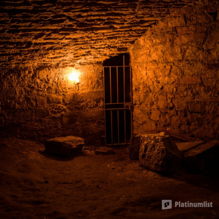 The Edinburgh Dungeons Entry Ticket in Edinburgh: Gallery Photo n6bmo9