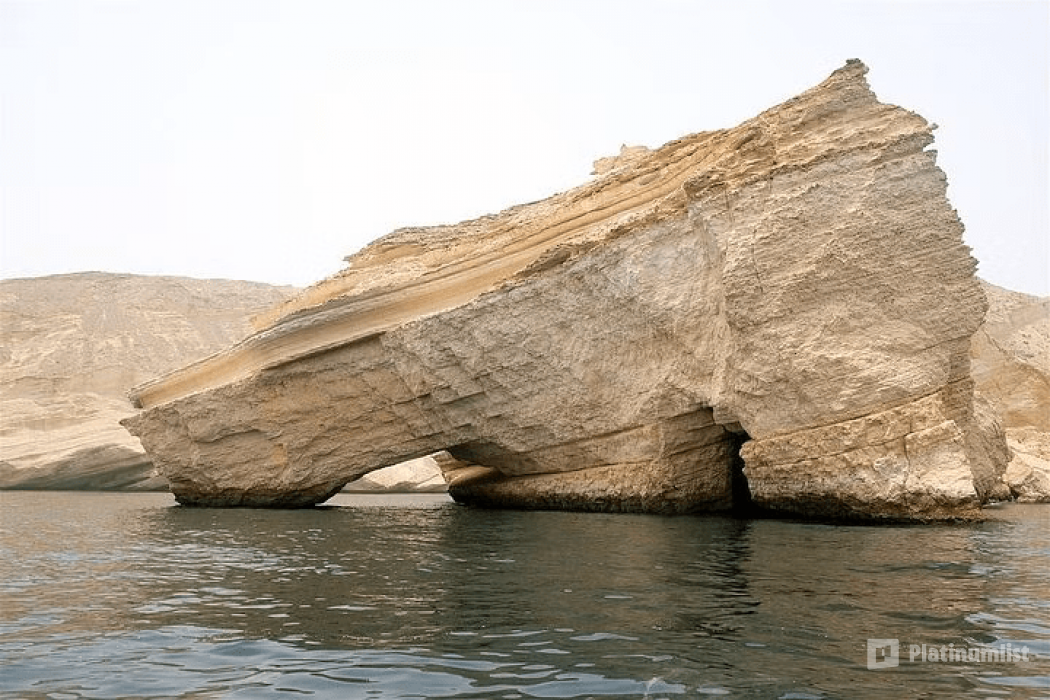 Private group Boating Experience with Snorkeling and Coastal Experience in Muscat: Gallery Photo n6bmdx Private group Boating Experience with Snorkeling and Coastal Experience in Muscat: Gallery Photo n6bmdx